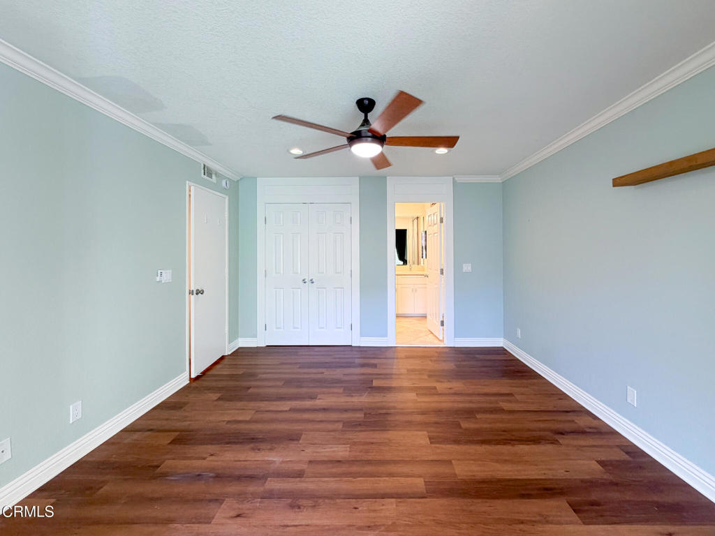 MLS #V1-33358 image #23