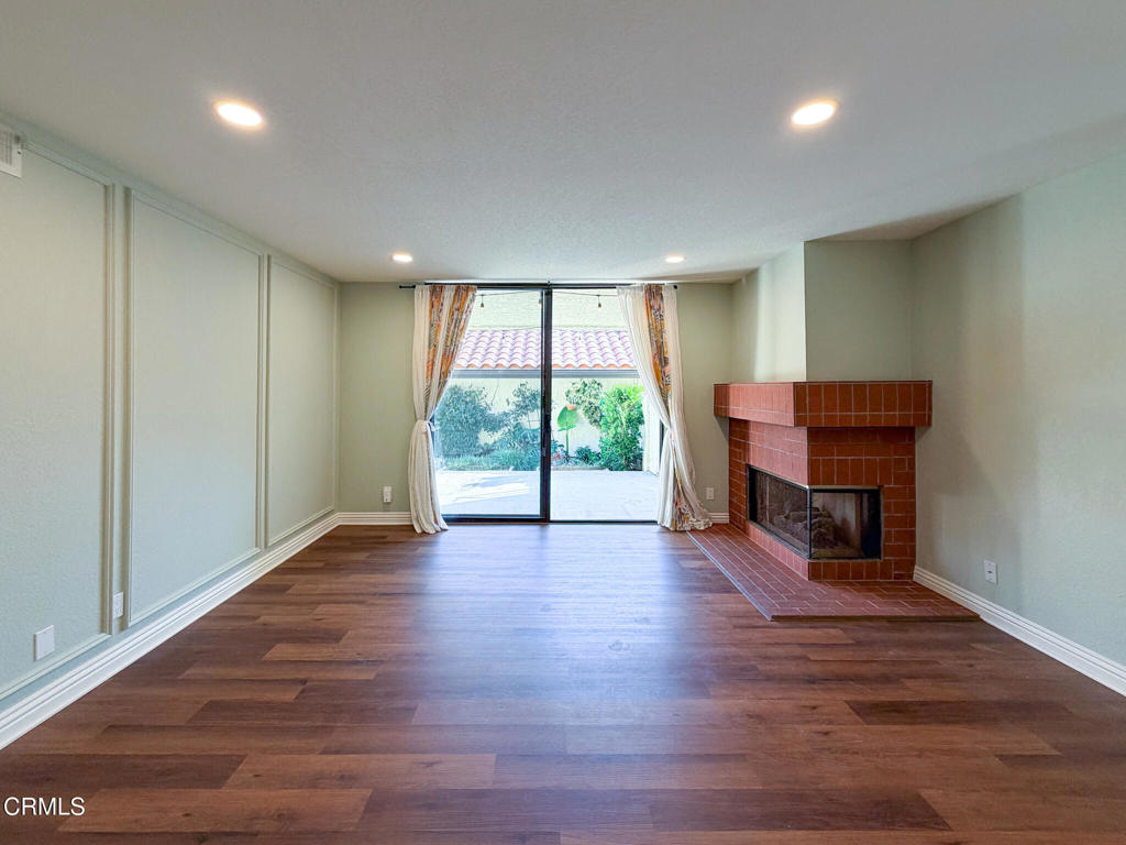 MLS #V1-33358 image #6