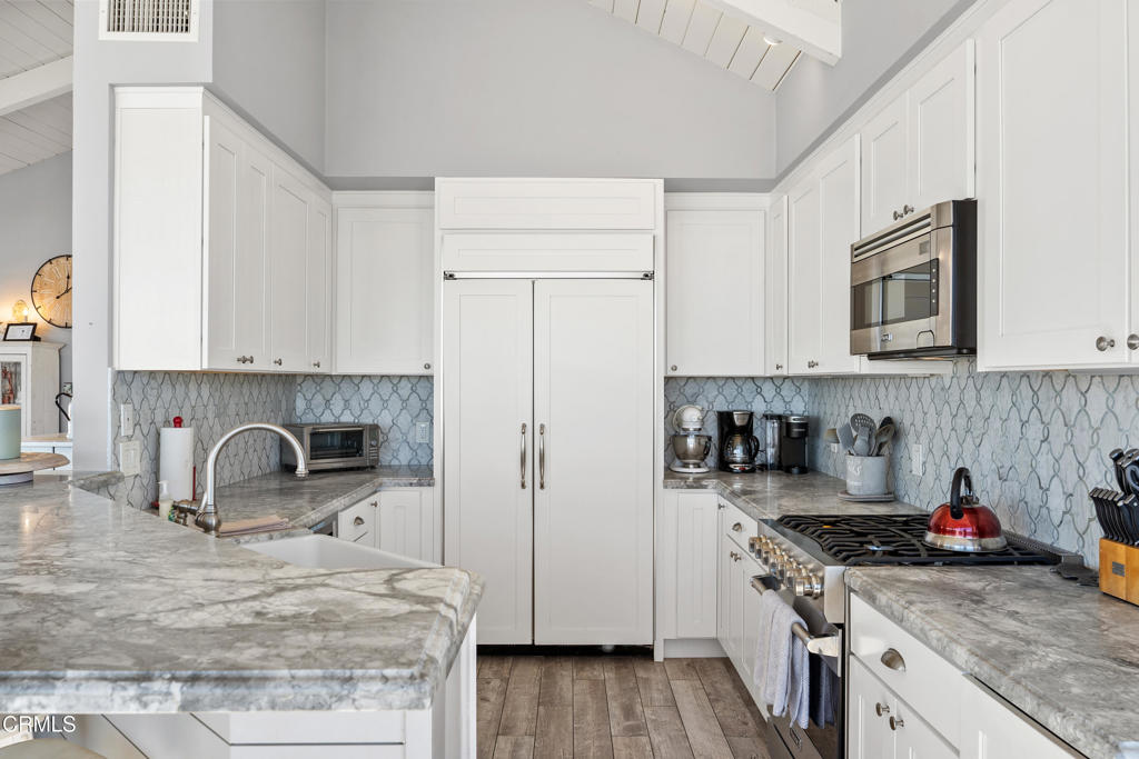 MLS #V1-33363 image #10