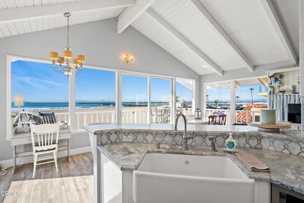 MLS #V1-33363 image #11