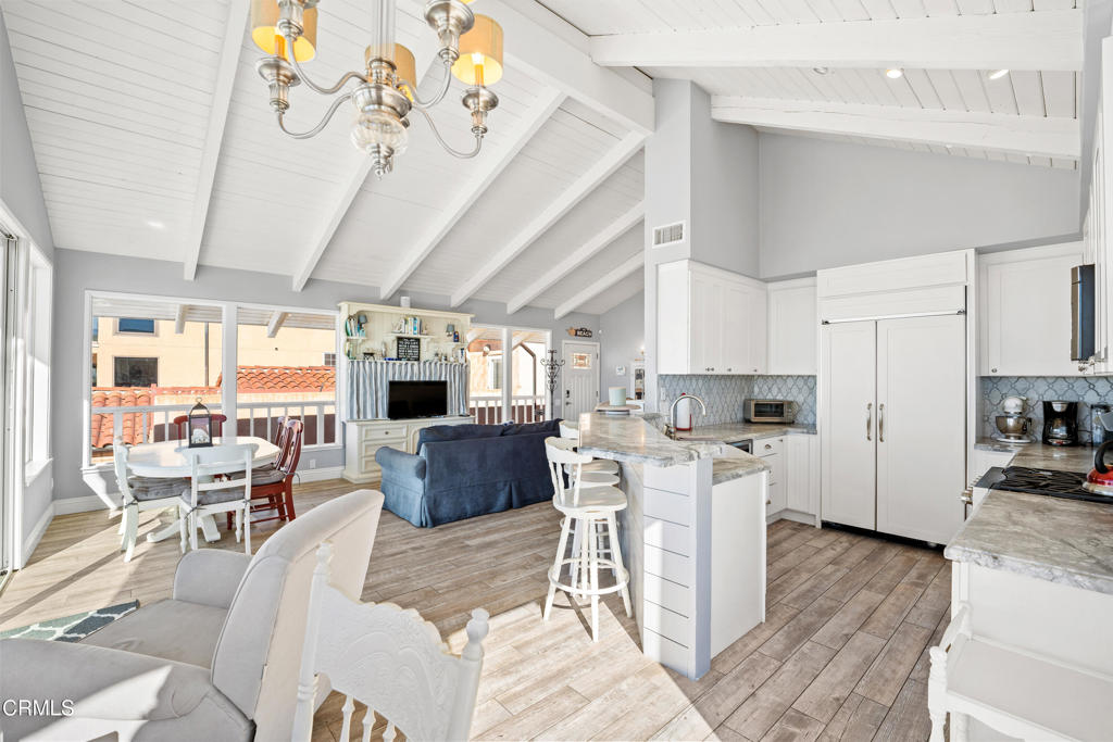 MLS #V1-33363 image #12