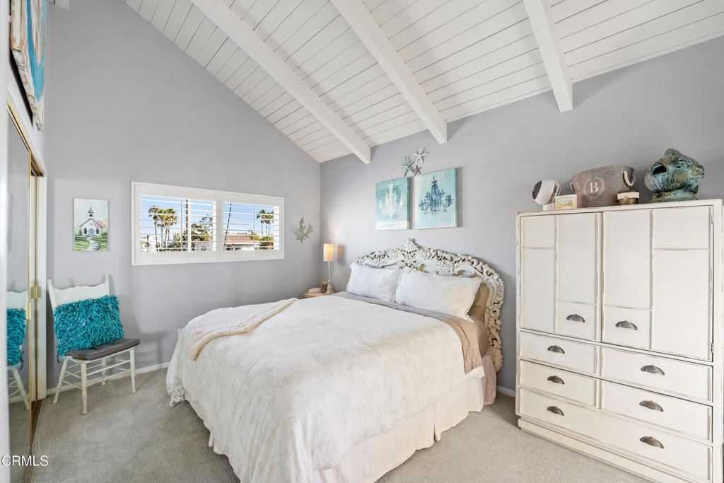 MLS #V1-33363 image #21