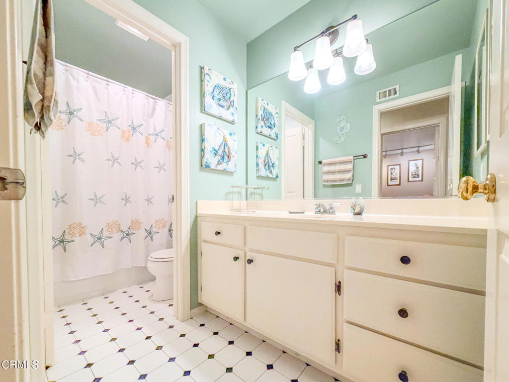 MLS #V1-33367 image #18