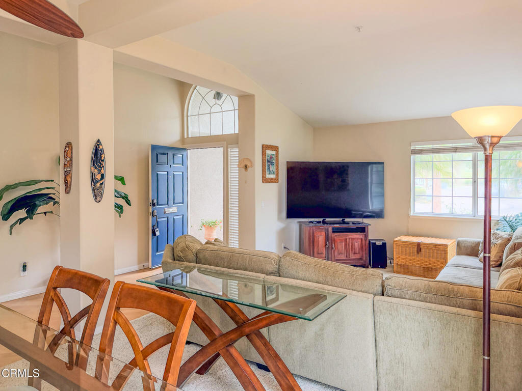 MLS #V1-33367 image #2