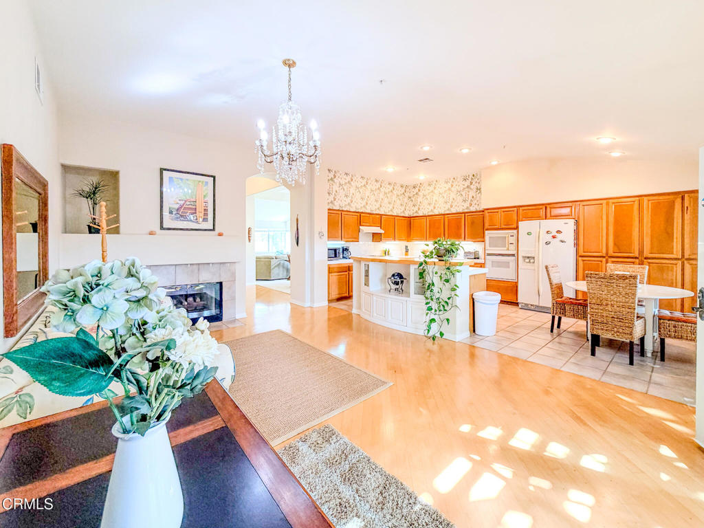 MLS #V1-33367 image #7