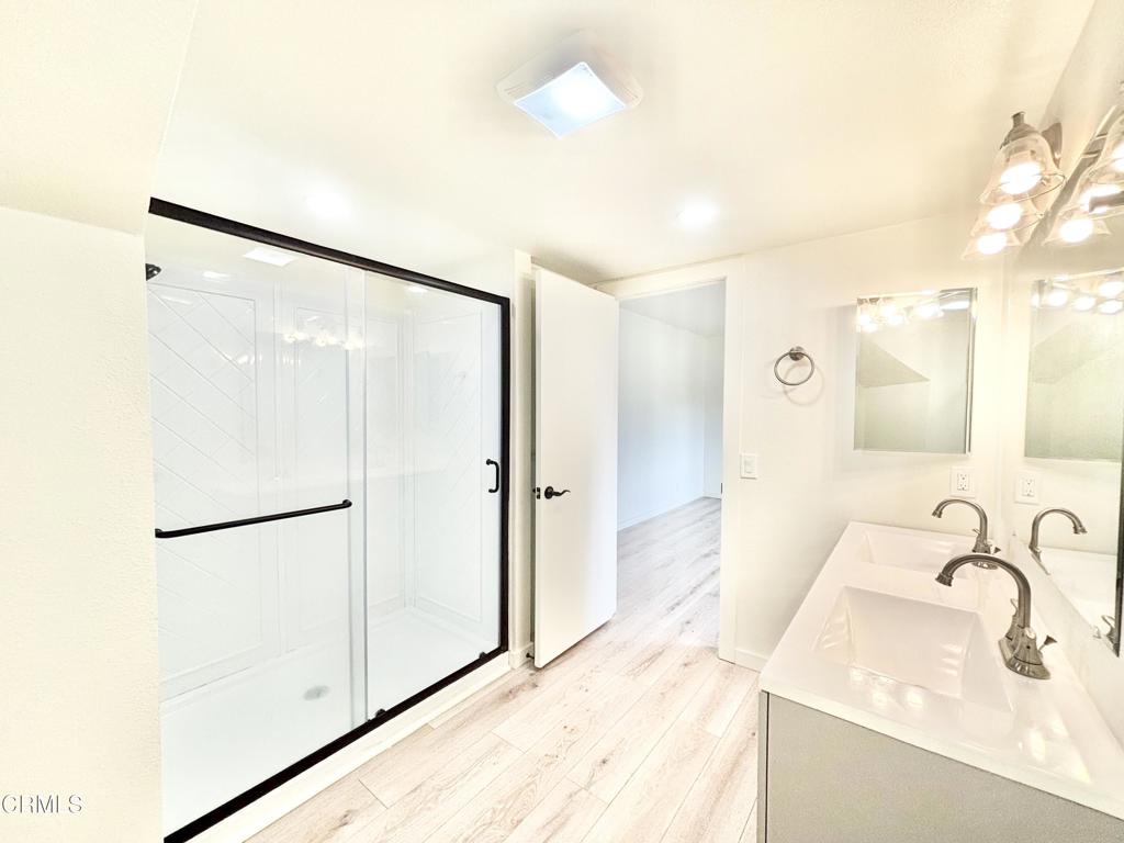 MLS #V1-33369 image #27