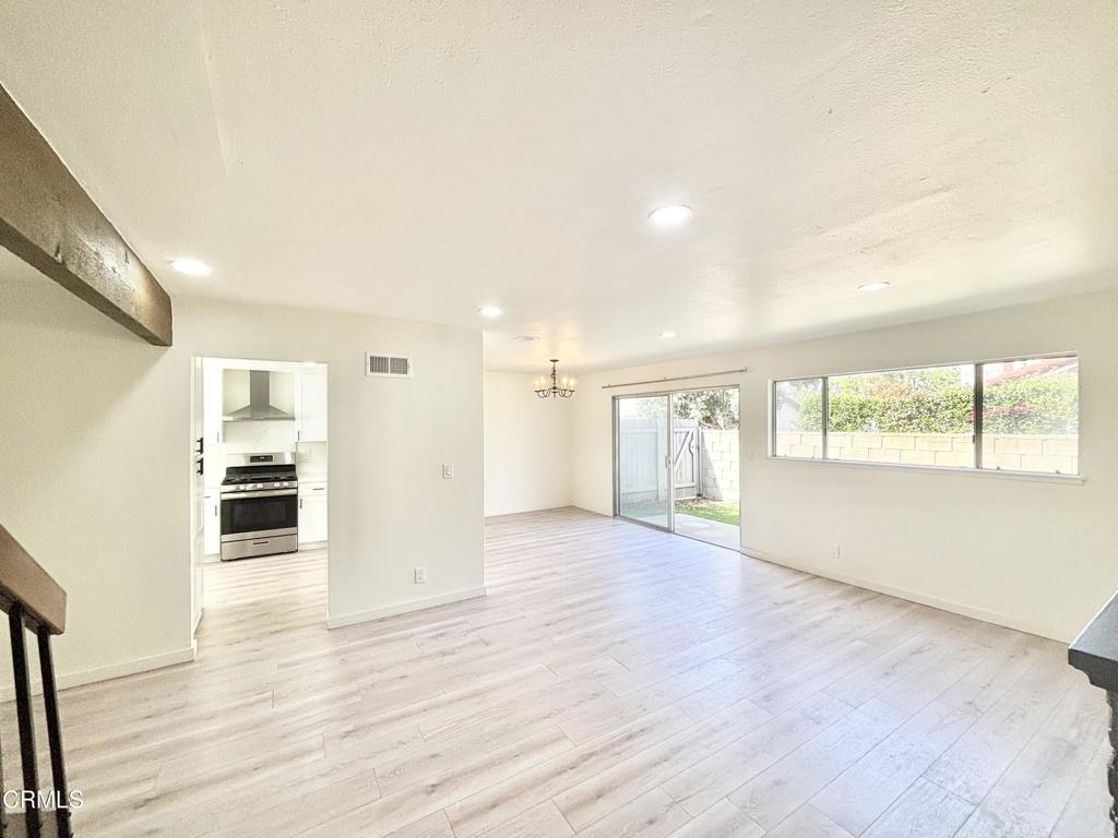 MLS #V1-33369 image #5