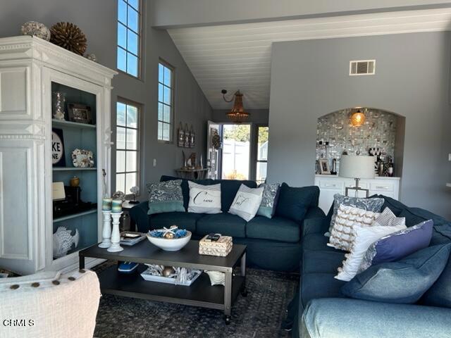 MLS #V1-33370 image #11