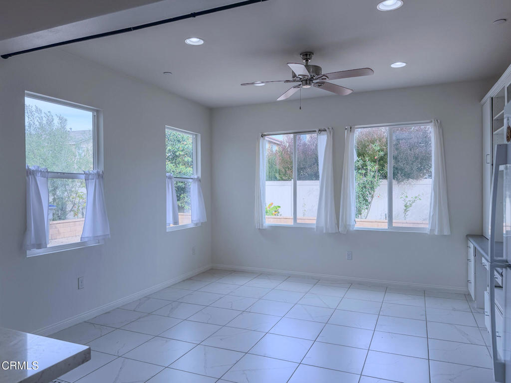 MLS #V1-33371 image #2