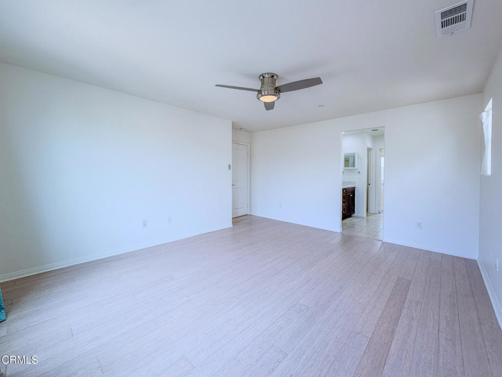 MLS #V1-33371 image #25