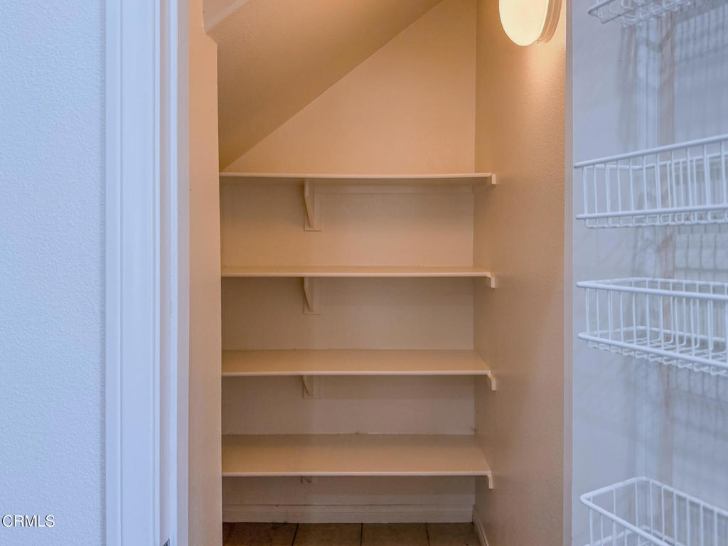 MLS #V1-33371 image #4