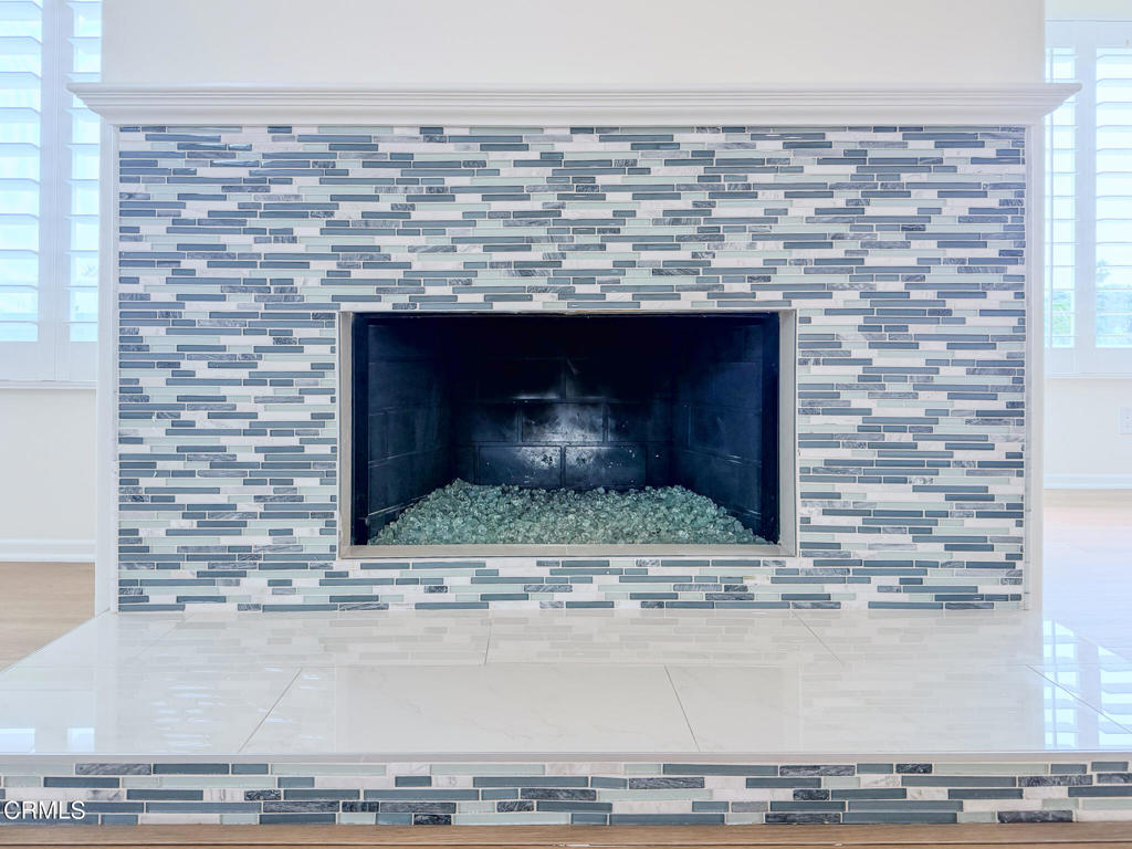 MLS #V1-33386 image #12