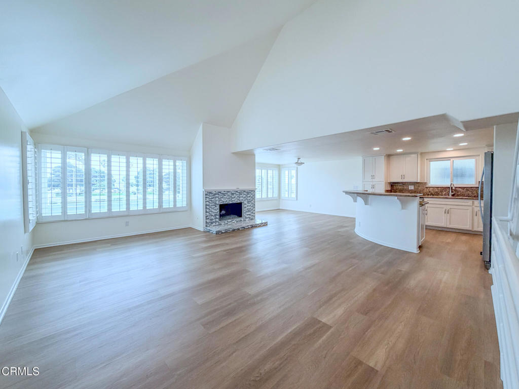 MLS #V1-33386 image #36