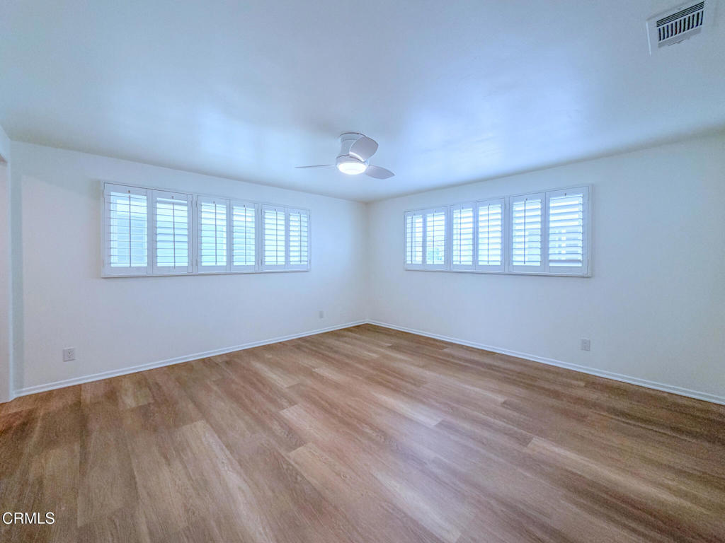 MLS #V1-33386 image #38