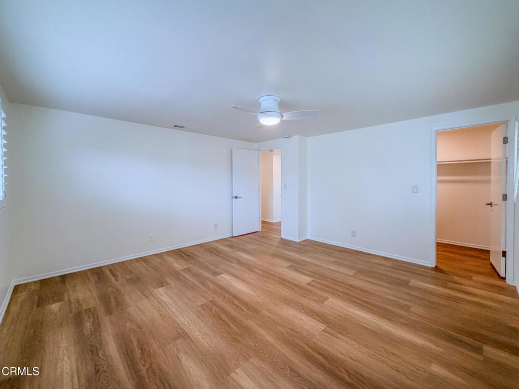 MLS #V1-33386 image #40