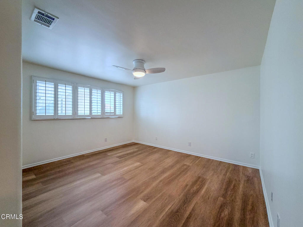 MLS #V1-33386 image #42