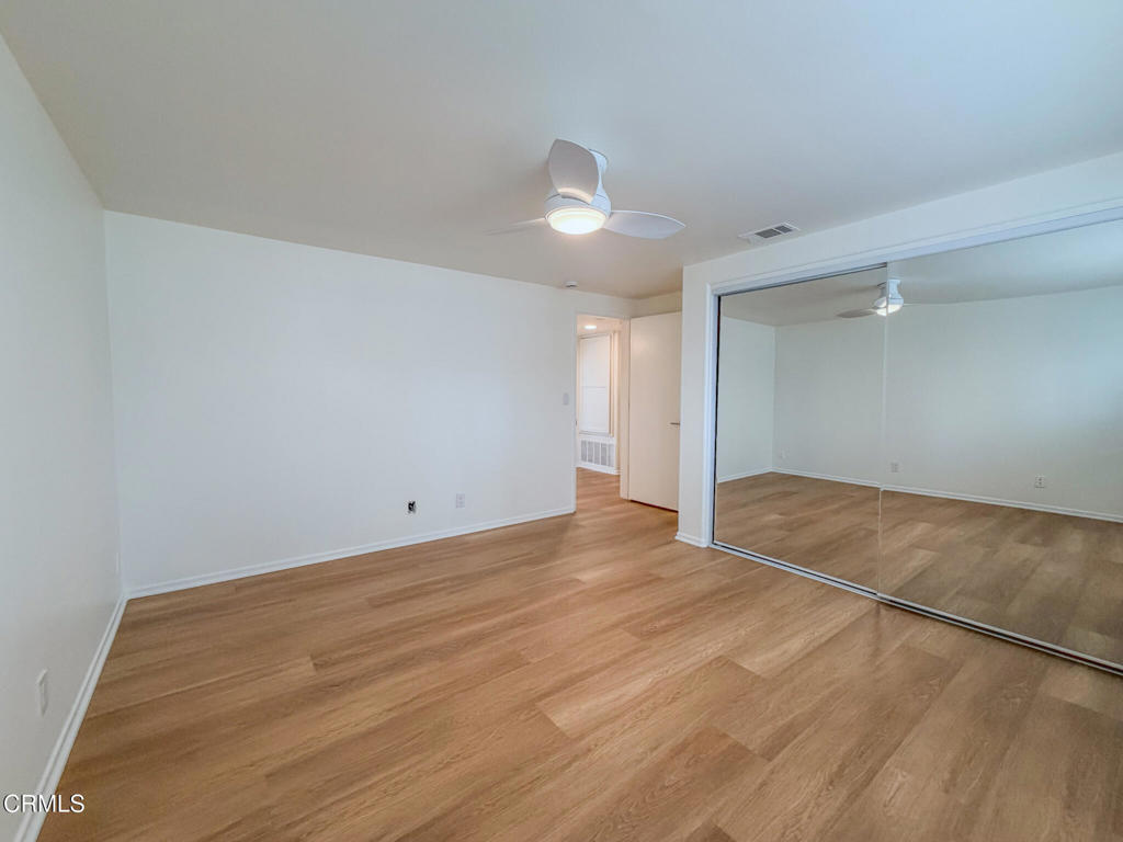 MLS #V1-33386 image #43