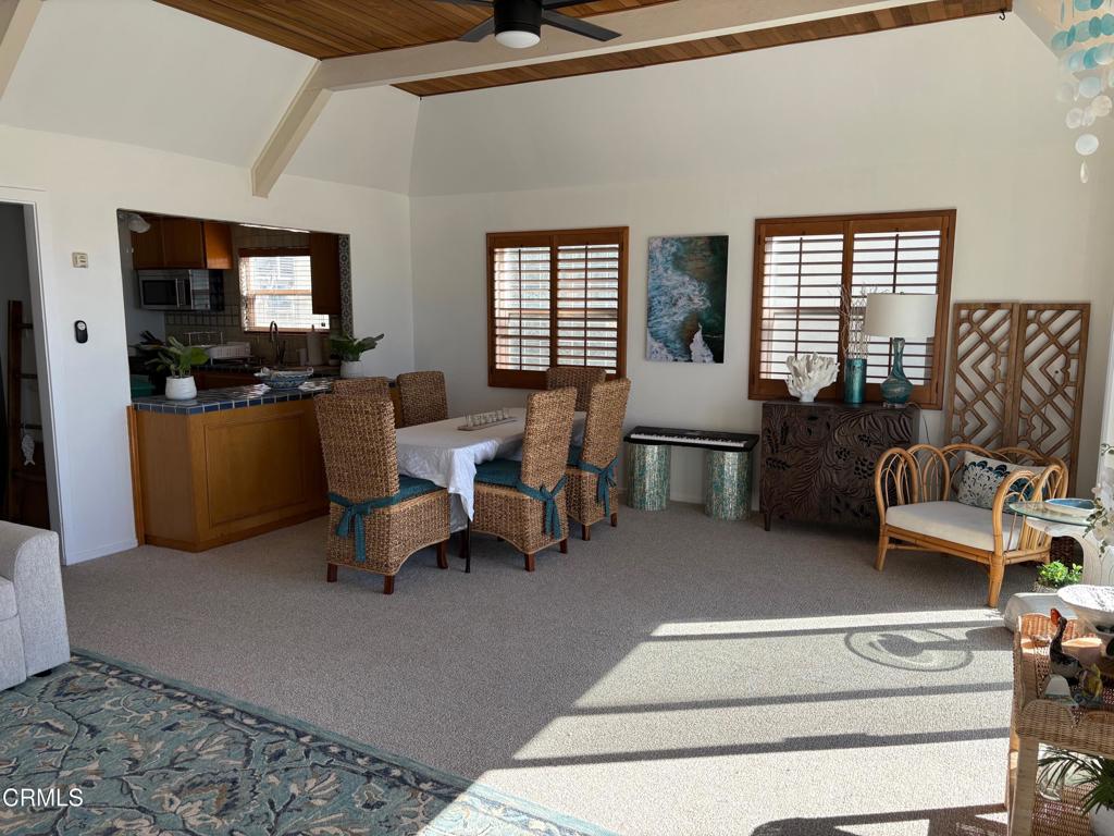 MLS #V1-33387 image #11