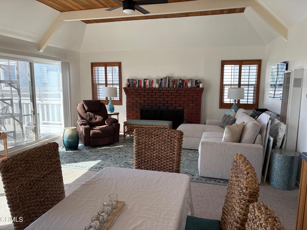 MLS #V1-33387 image #7