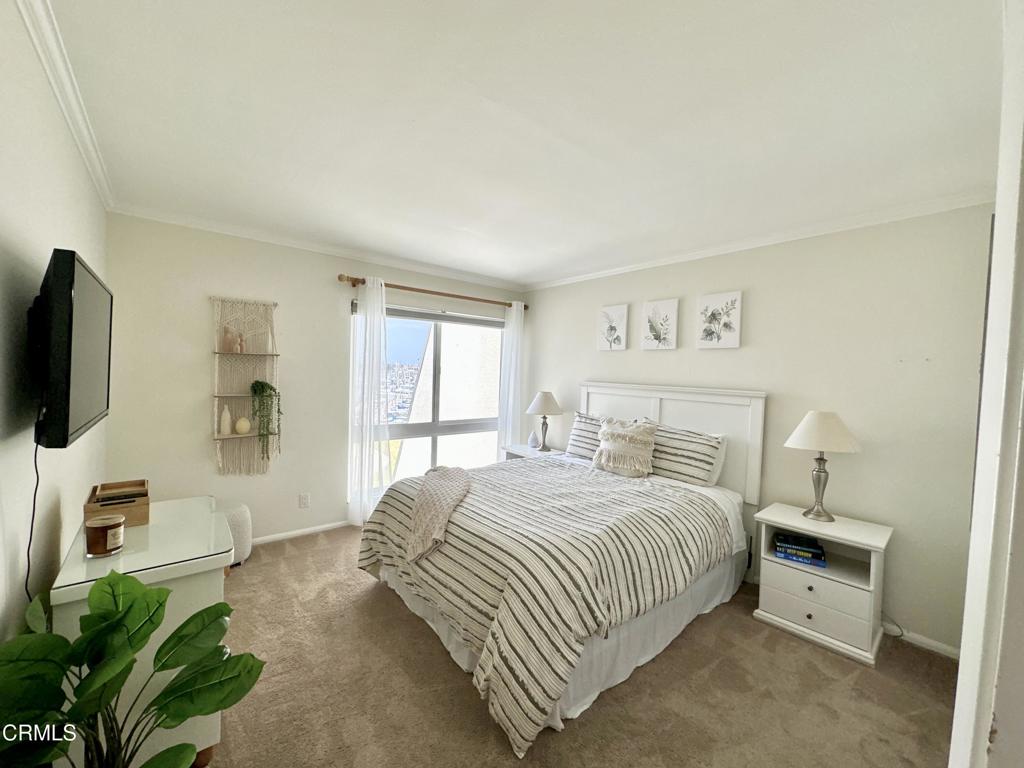 MLS #V1-33393 image #9