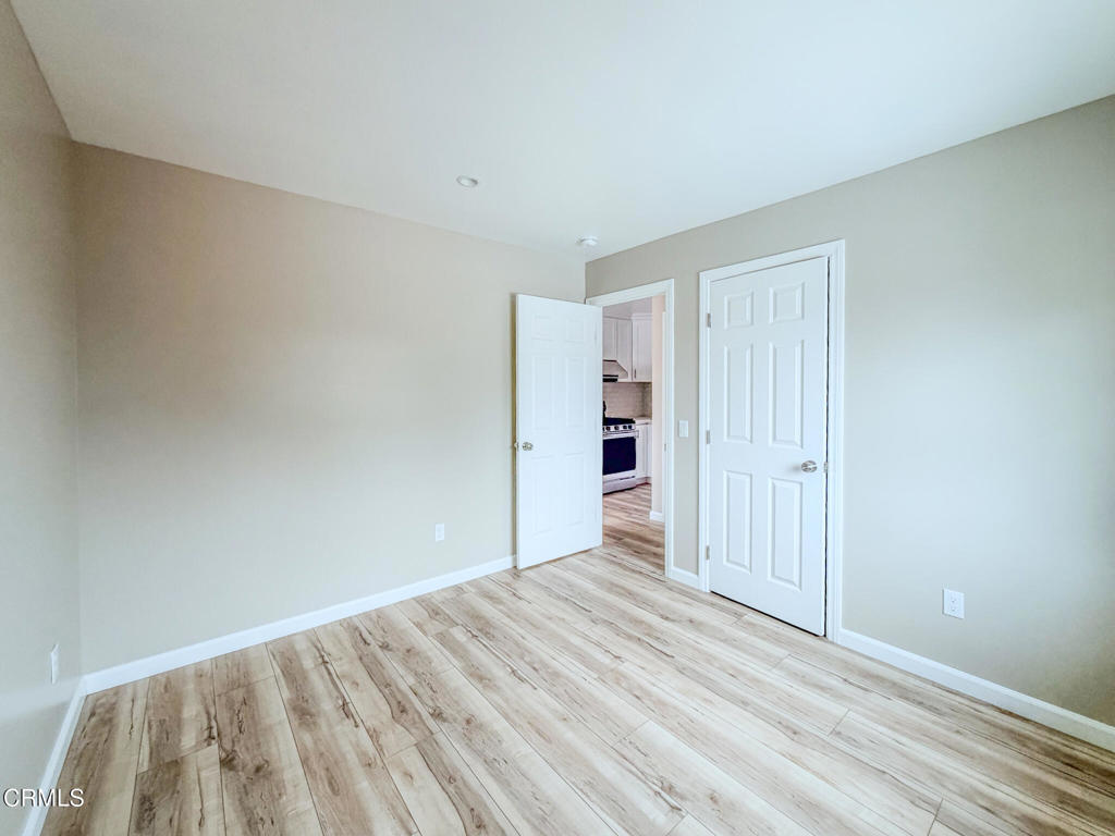 MLS #V1-33396 image #12