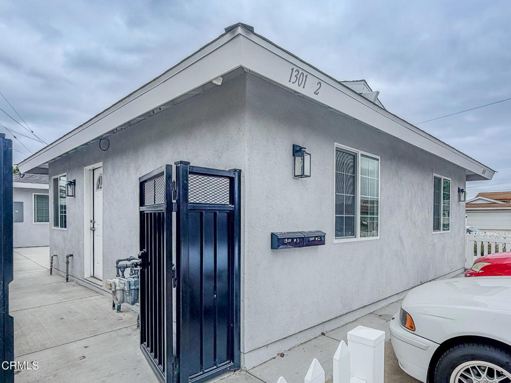 MLS #V1-33396 image #17