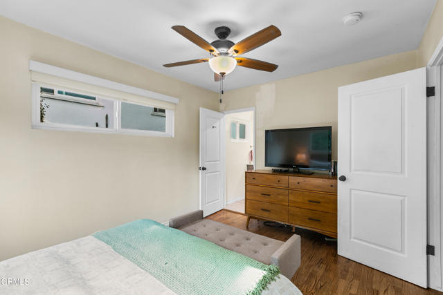 MLS #V1-33399 image #18