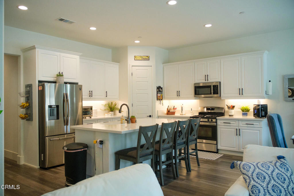 MLS #V1-33400 image #20