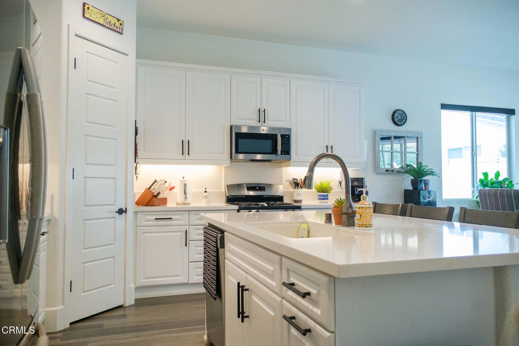 MLS #V1-33400 image #22