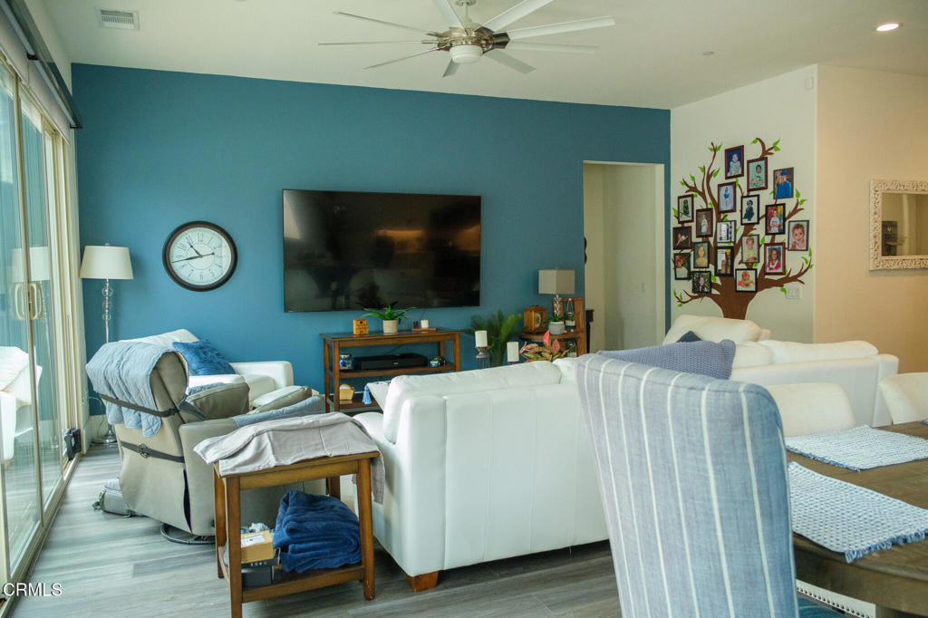 MLS #V1-33400 image #24