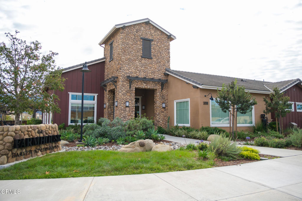 MLS #V1-33400 image #28