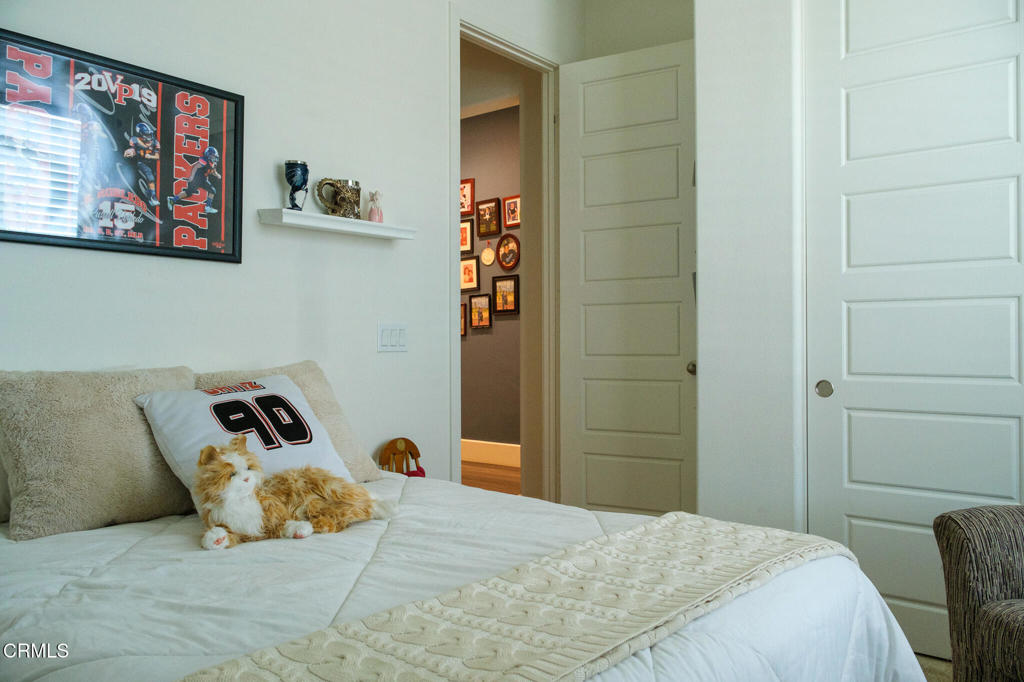 MLS #V1-33400 image #5