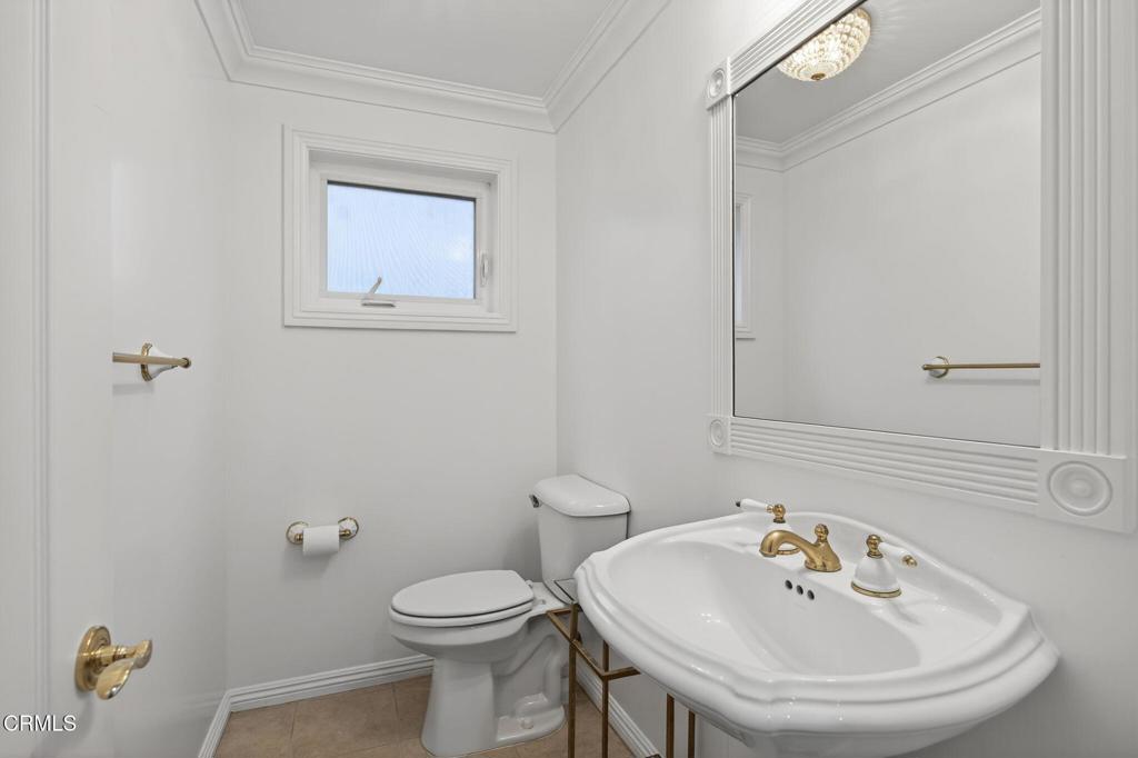 MLS #V1-33403 image #24