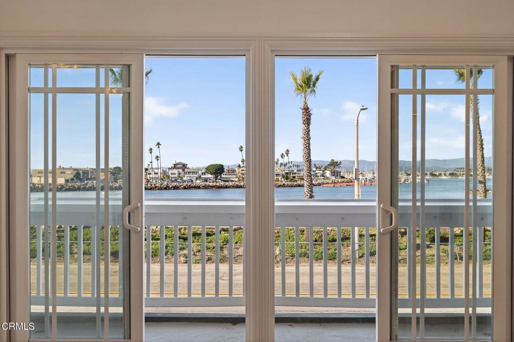 MLS #V1-33403 image #7