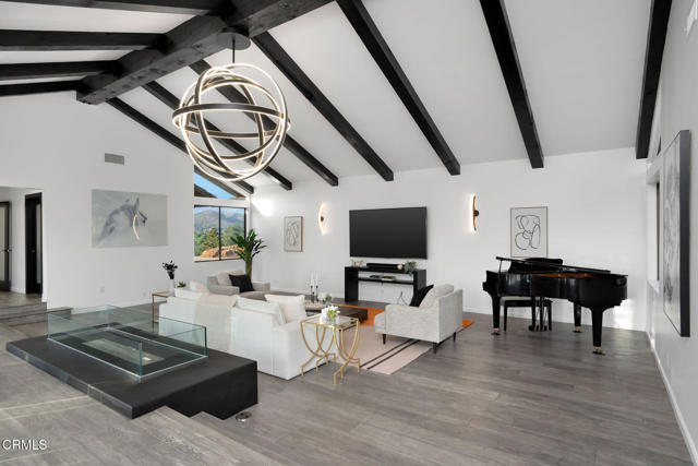 MLS #V1-33405 image #10