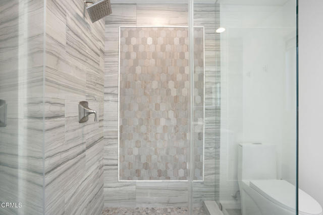 MLS #V1-33405 image #17