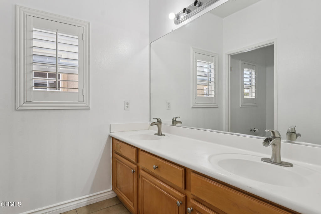 MLS #V1-33409 image #20