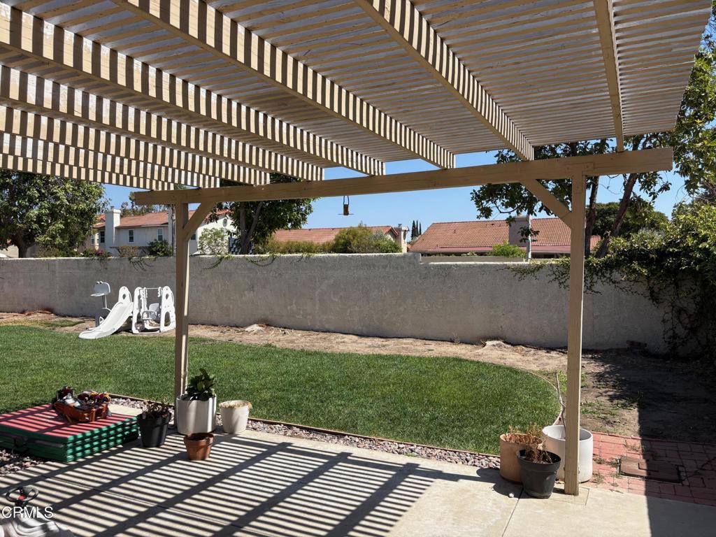 MLS #V1-33410 image #14