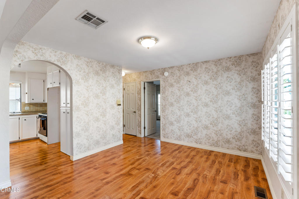 MLS #V1-33411 image #13