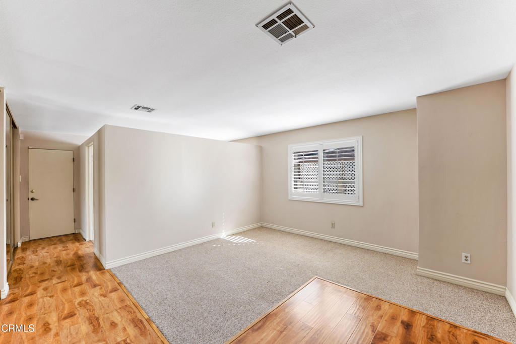 MLS #V1-33411 image #23