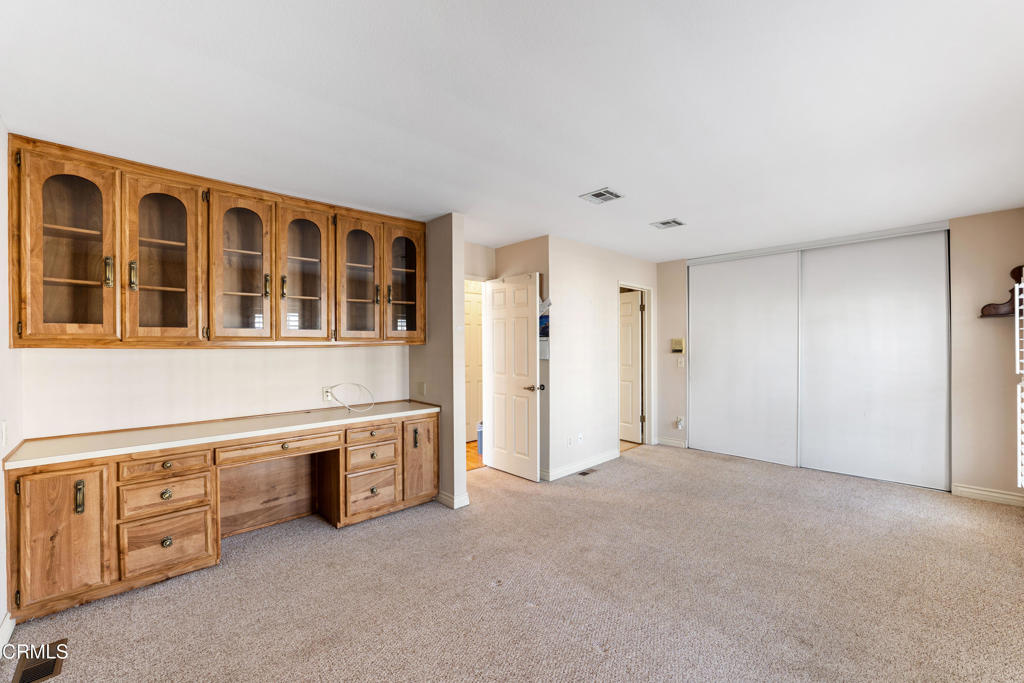 MLS #V1-33411 image #31