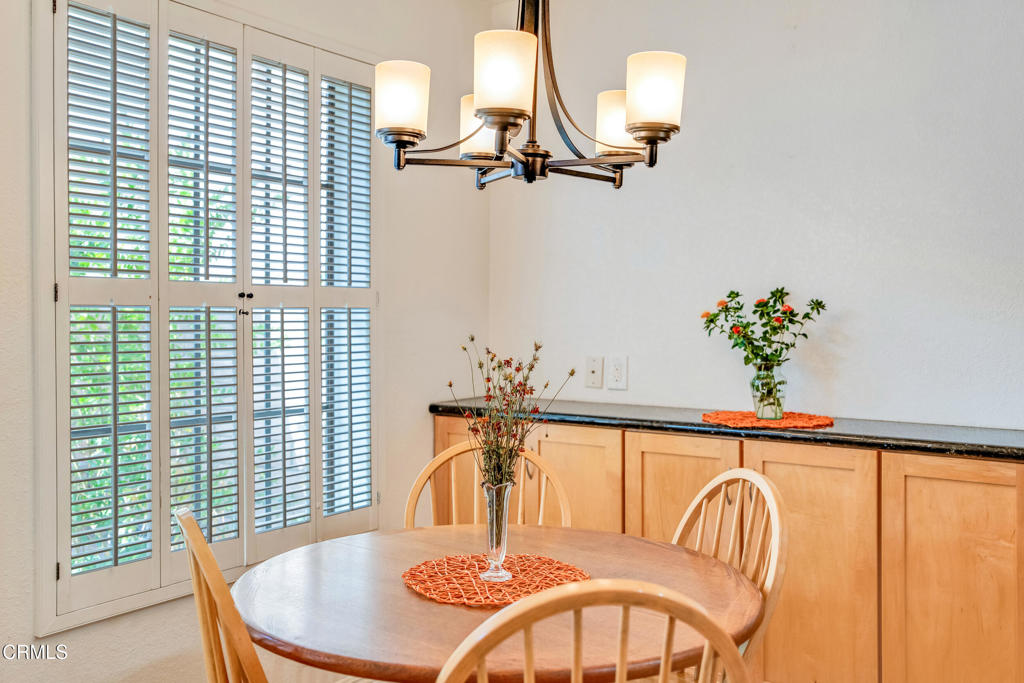 MLS #V1-33414 image #11