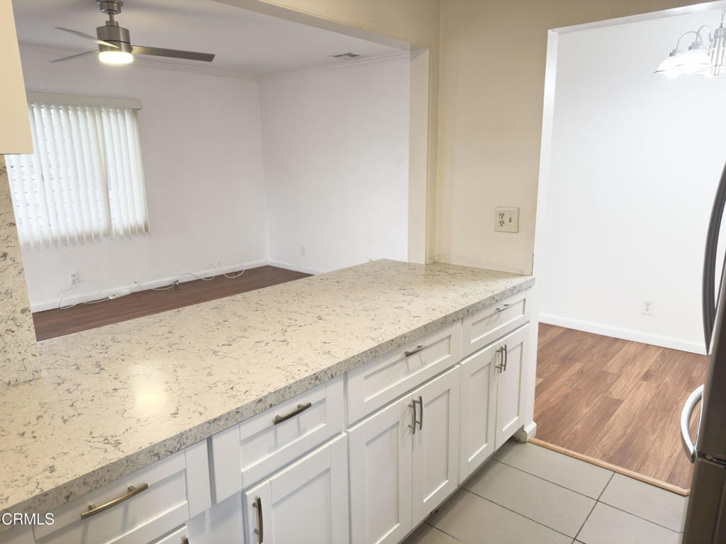 MLS #V1-33419 image #3