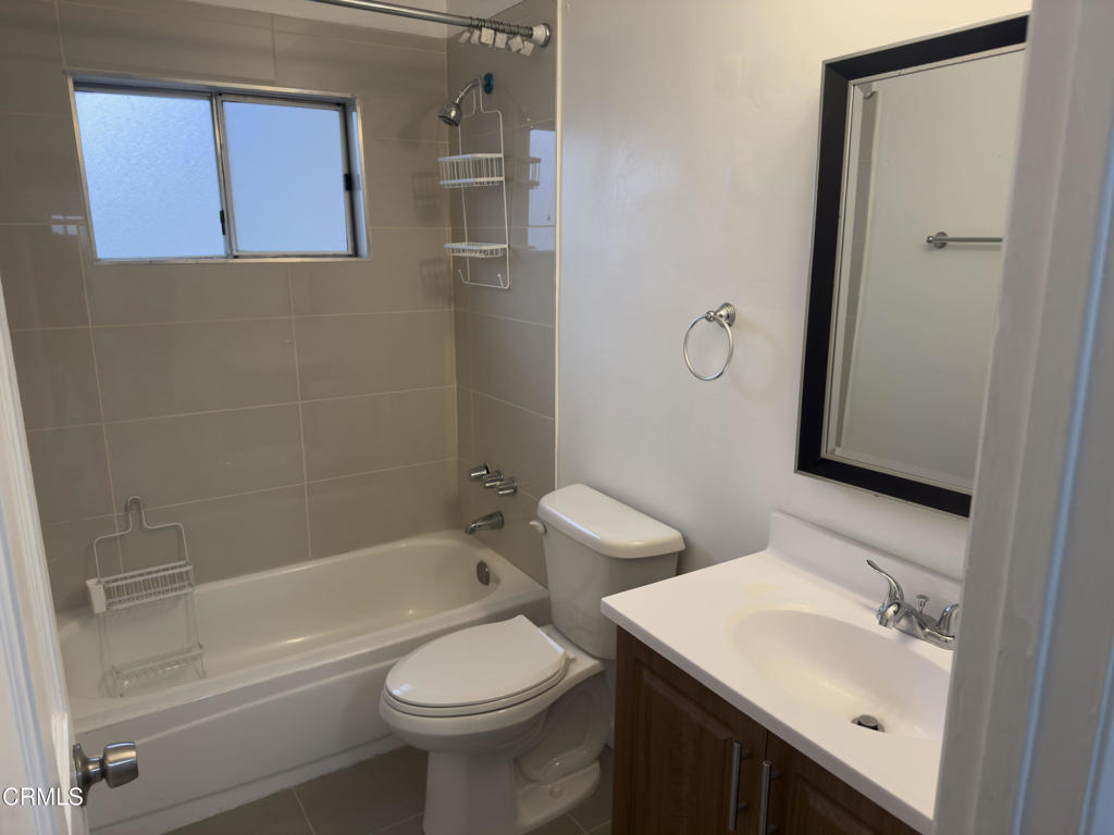 MLS #V1-33419 image #8