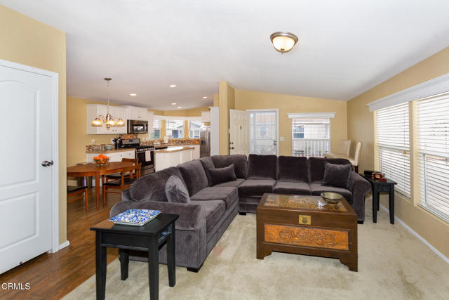 MLS #V1-33425 image #2