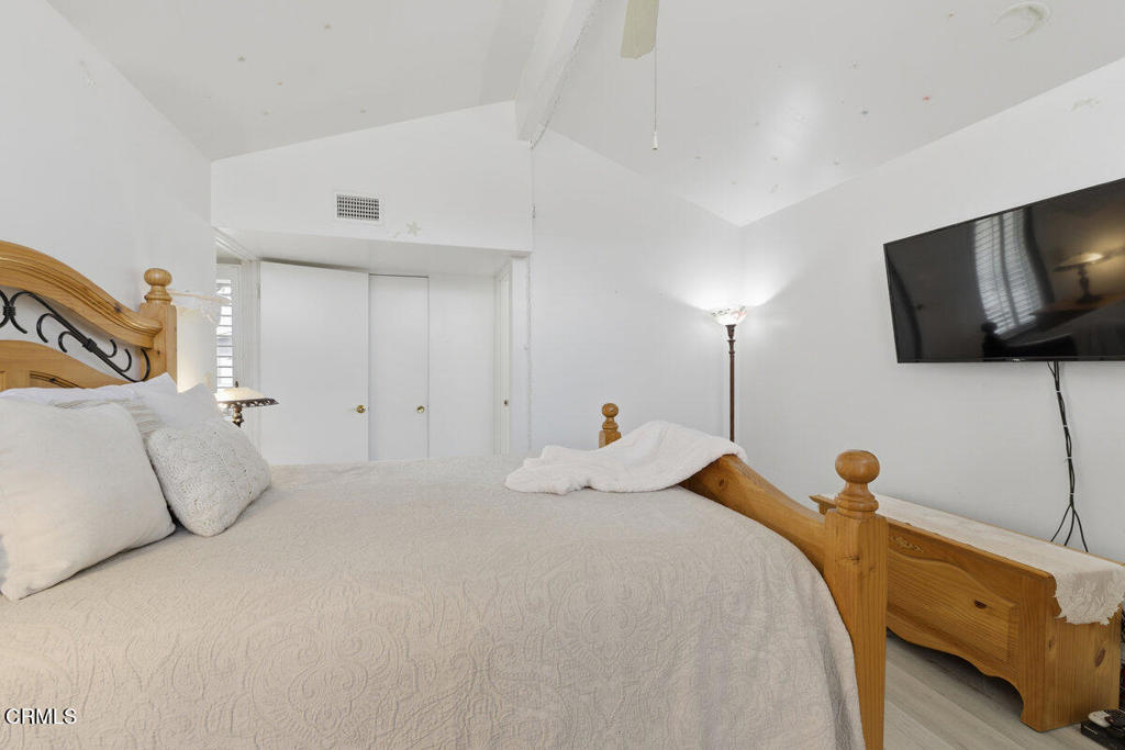 MLS #V1-33426 image #14