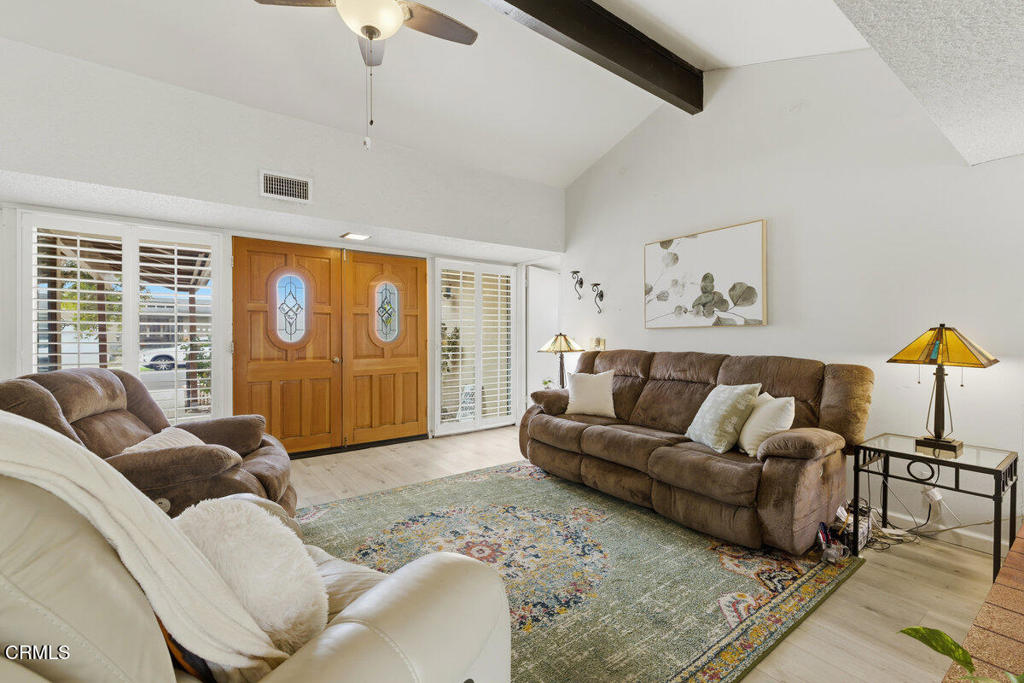 MLS #V1-33426 image #5