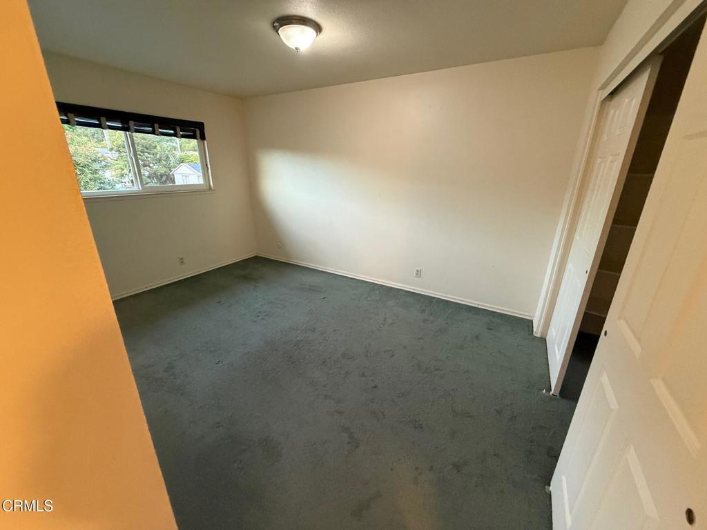 MLS #V1-33429 image #10