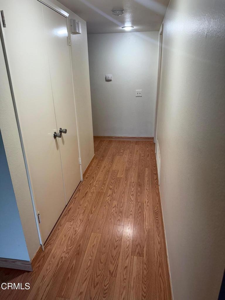 MLS #V1-33429 image #7