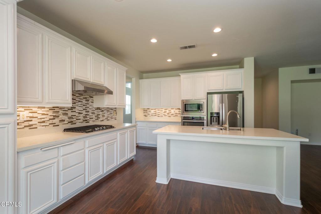 MLS #V1-33431 image #13